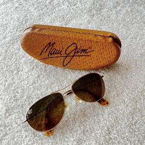 Women authentic Maui Jim sunglasses